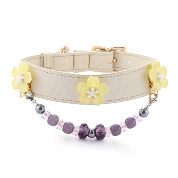 Yellow flower pet collar